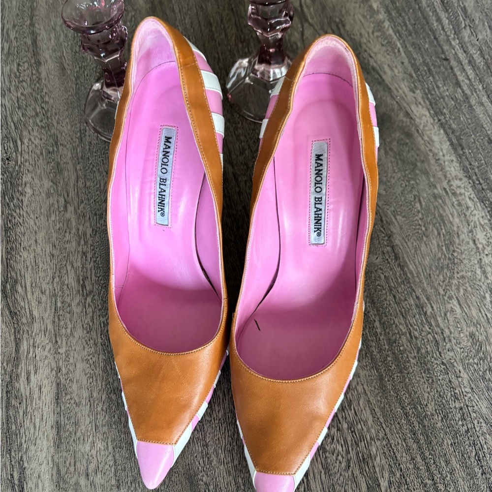 Manolo Blahnik Pink & Tan Pointed Toe Leather Pumps